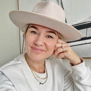 Meet your Posher, Karen